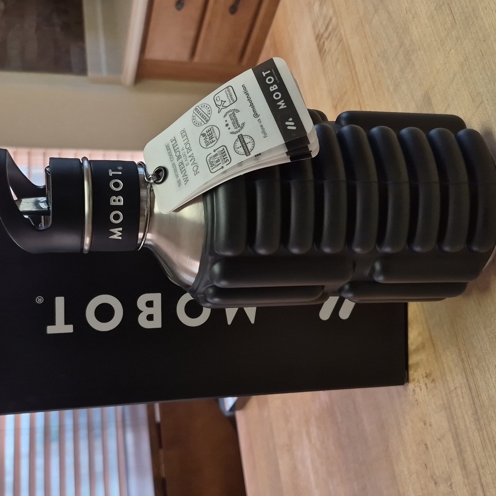 MOBOT 'BIG BERTHA' FOAM ROLLER WATER BOTTLE 40oz.